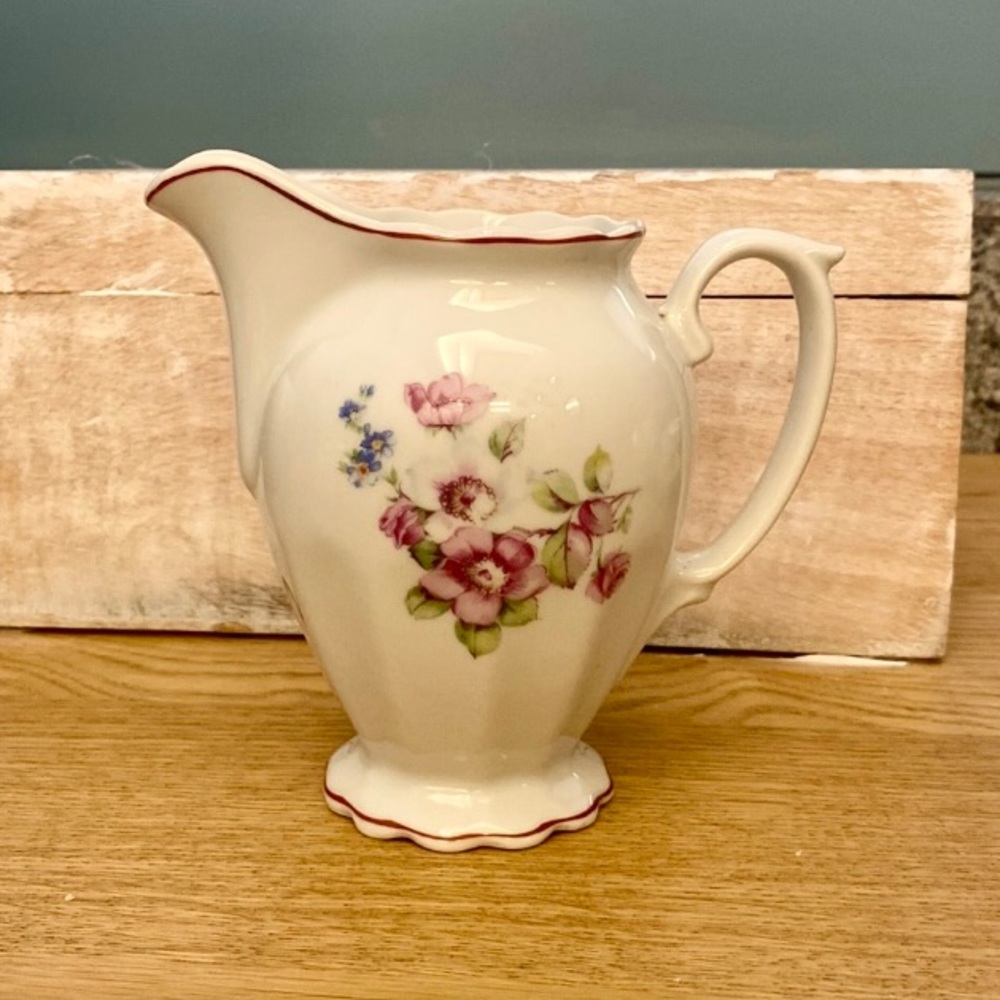 Vintage Izida Porcelain, Large Creamer, Made in Bulgaria 6 inch